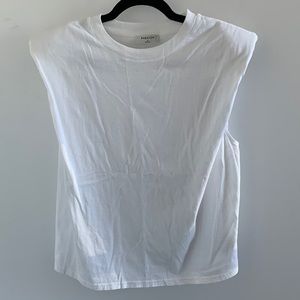 Babaton shoulder pad t shirt